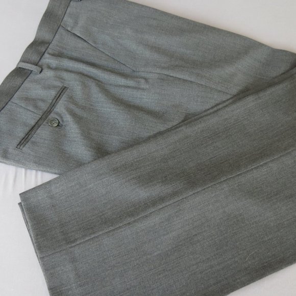 Calvin Klein Men's Suit separates, Light Gray. Jacket and Pants. - Picture 6 of 8